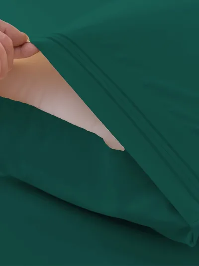 Dark Green Bamboo Bed Sheets - Cooling Comfort For Modern Bedrooms