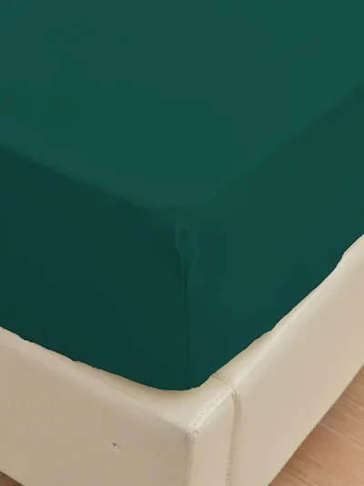 Dark Green Bamboo Bed Sheets - Cooling Comfort For Modern Bedrooms